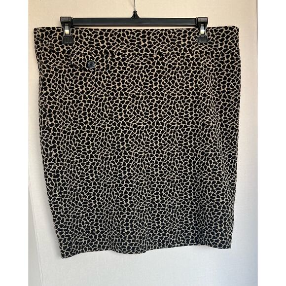 Victor Alfaro Black and Cream Zippered Pencil MIDI Skirt Size XL - Picture 1 of 9